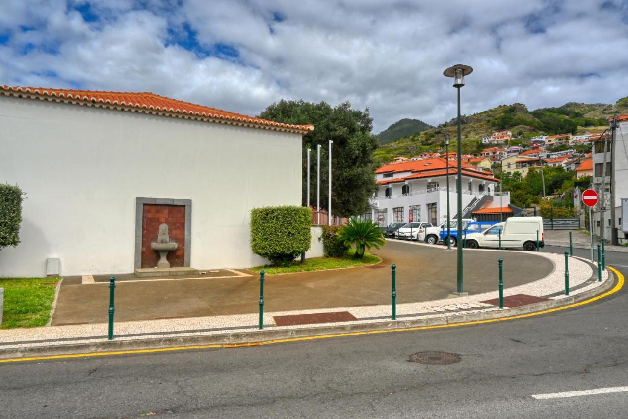Nidia'S Place, A Home In Madeira มาชิโก ภายนอก รูปภาพ